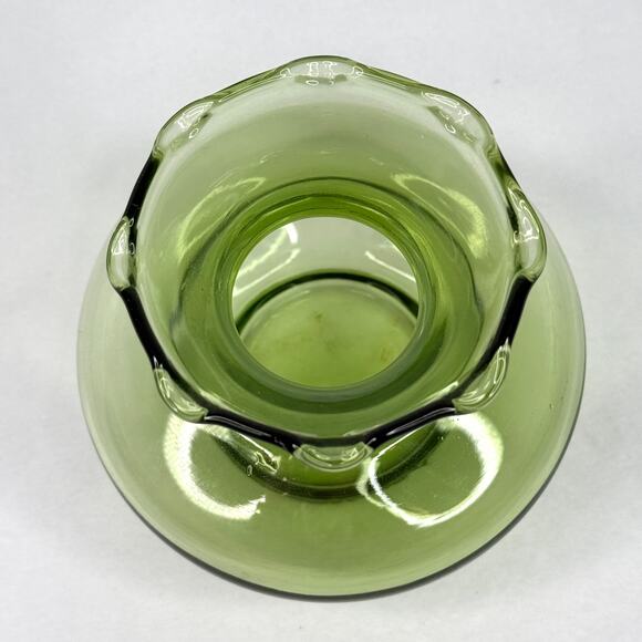 Vintage Green Glass Fluted Mini Vase/ Bowl - Picture 2 of 5